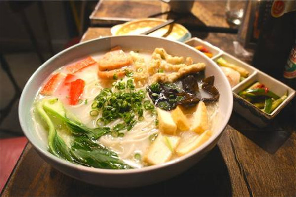 崔記過橋米線