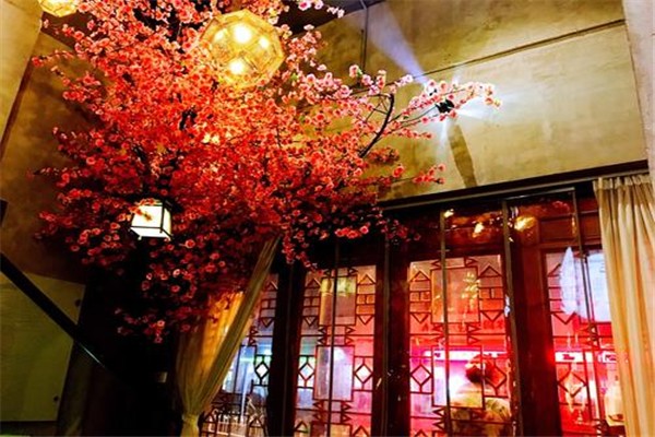 桃花醉小酒館