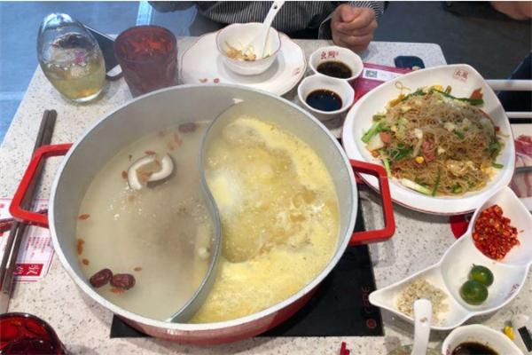幺鳳椰子雞榴蓮雞