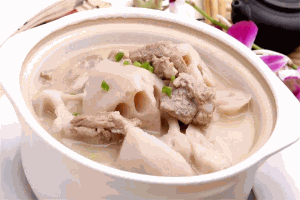 聚美豐餐飲