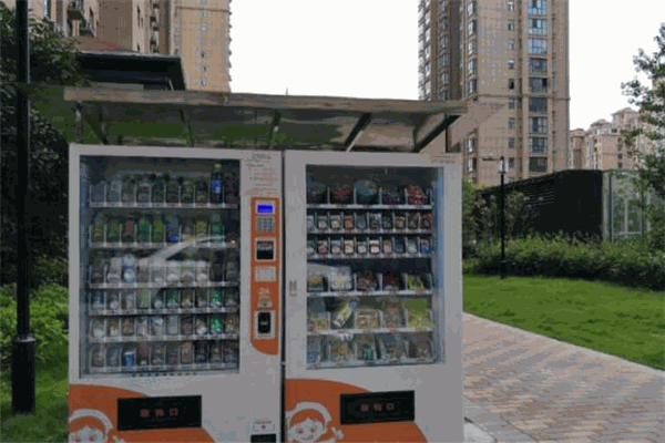 板凳社區(qū)無人自動售貨機加盟