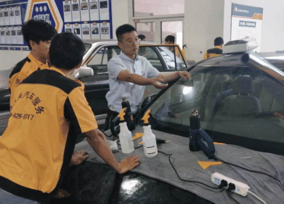 老人頭汽車美容