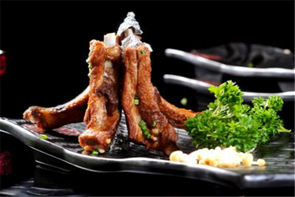三國(guó)排骨加盟