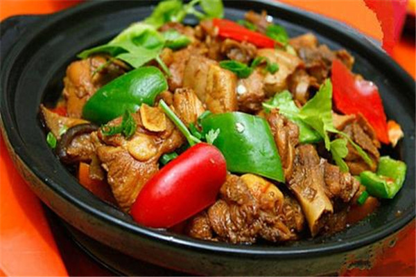 味鮮生黃燜雞米飯加盟