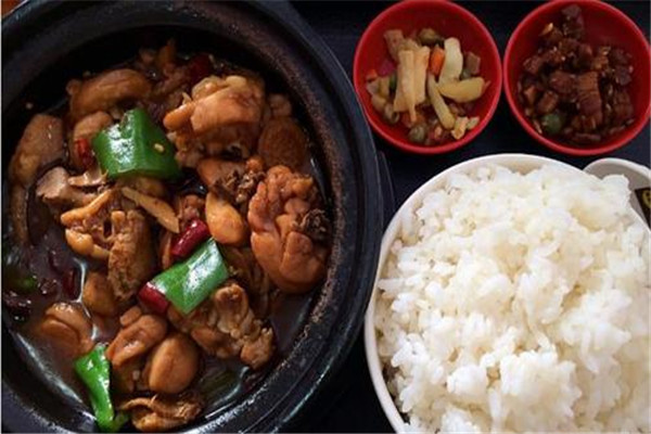 崔福記黃燜雞米飯加盟