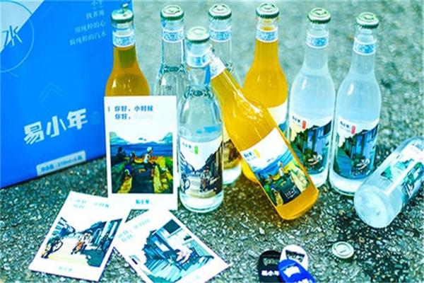易小年汽水