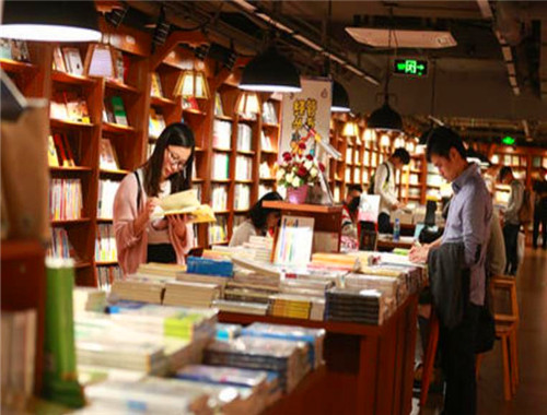 春雨書店加盟