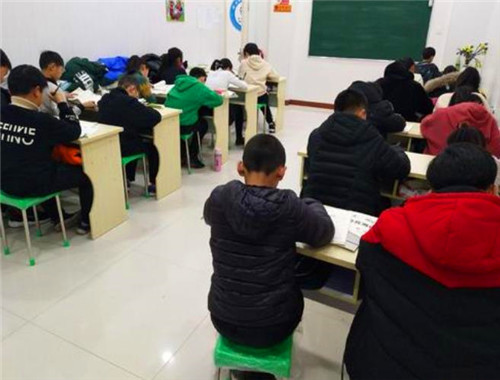 睿博輔導教育加盟