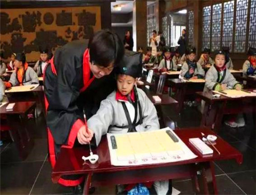 漢學(xué)教育加盟