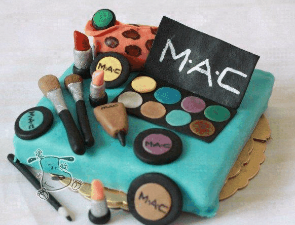 MAC彩妝