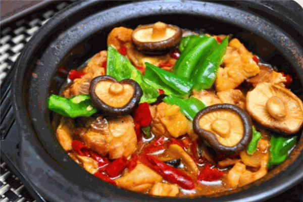 妹函老友記黃燜雞米飯加盟