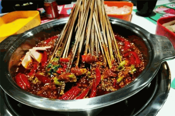 蜀牛串串香加盟
