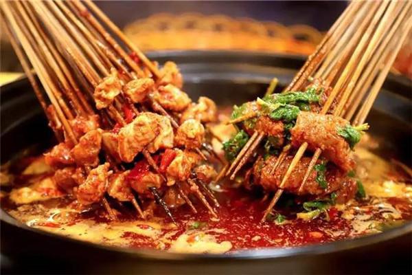 阿婆川味串串加盟