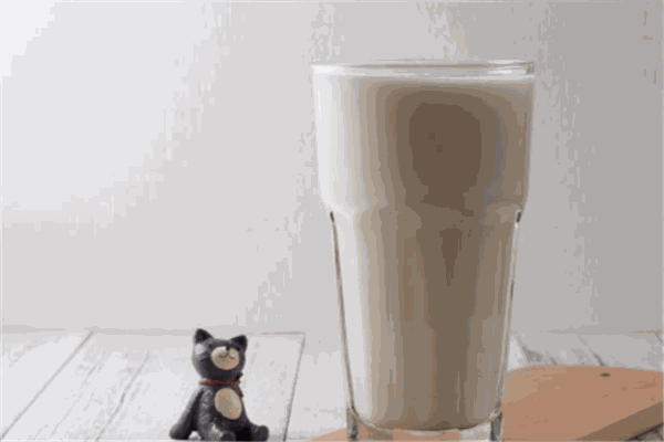 茶理鎮(zhèn)奶茶加盟