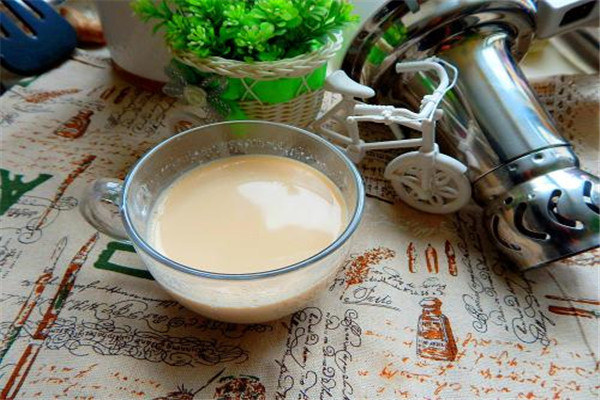 精靈奶茶加盟