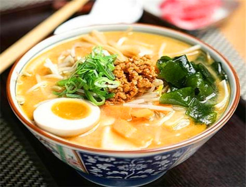 一樂拉面館加盟
