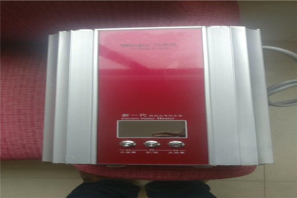 泰迪諾即熱式電熱水器
