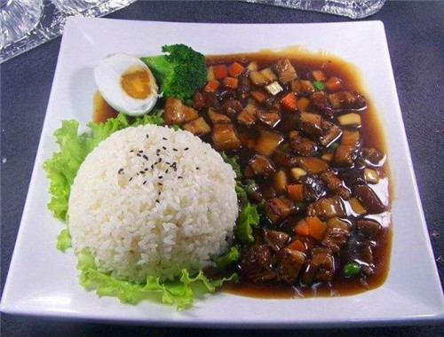 錢小飯鹵肉飯加盟