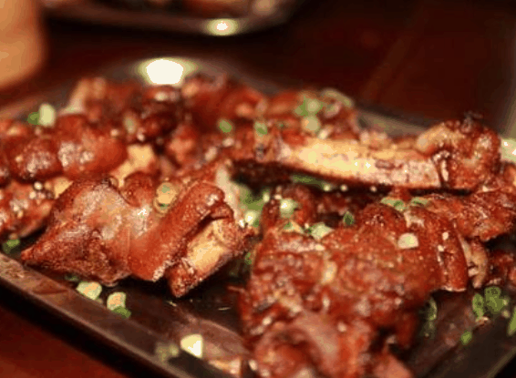 盤聚串串VS烤肉