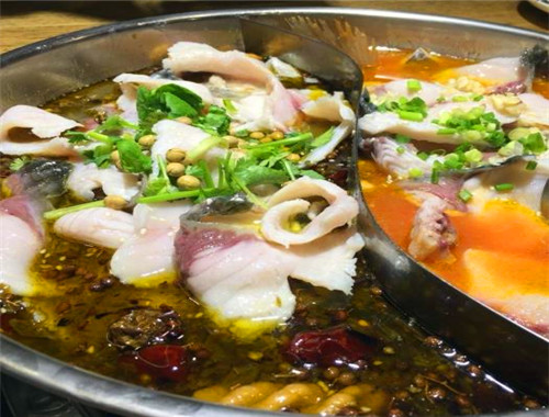 巴國漁夫養(yǎng)生魚火鍋加盟