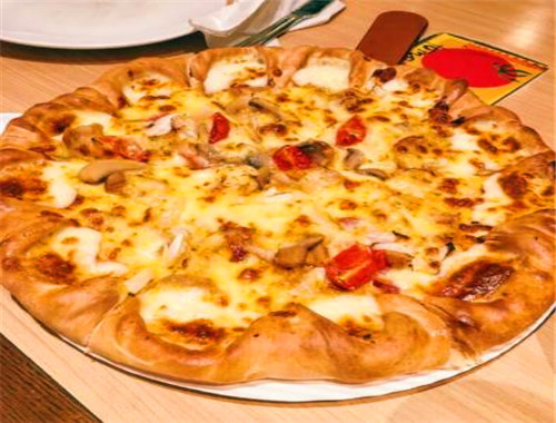 pizza比薩加盟
