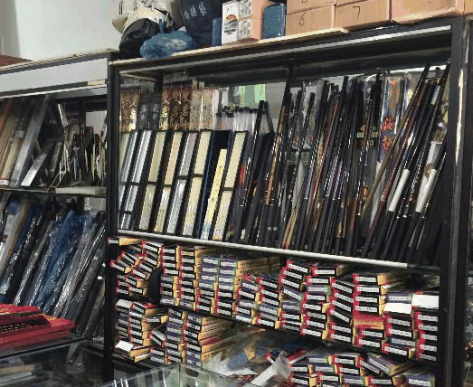 佳釣?zāi)釢O具