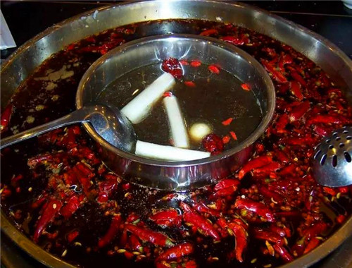 重慶孔亮鱔魚(yú)火鍋加盟