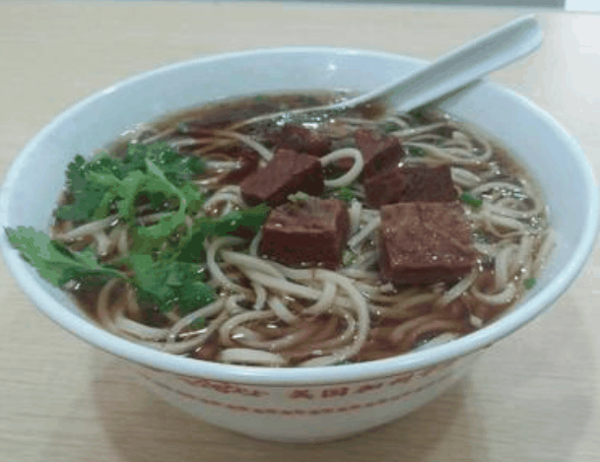 聚寶源美國加州牛肉面
