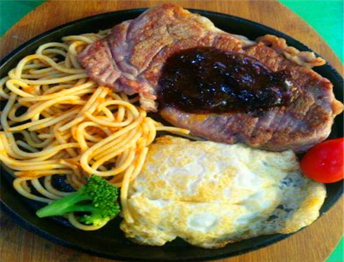 臺(tái)灣夜市牛排加盟
