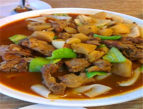 西域伊園美食加盟