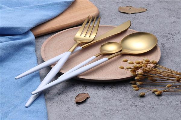 綠態(tài)美景餐具加盟