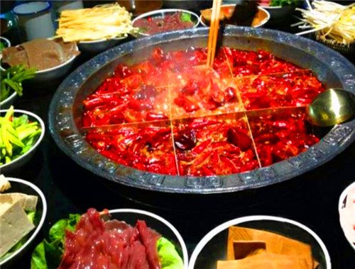 重慶鄉(xiāng)水源火鍋店加盟