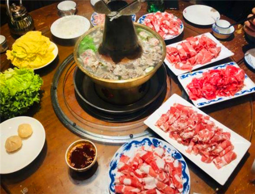 鑫龍火鍋