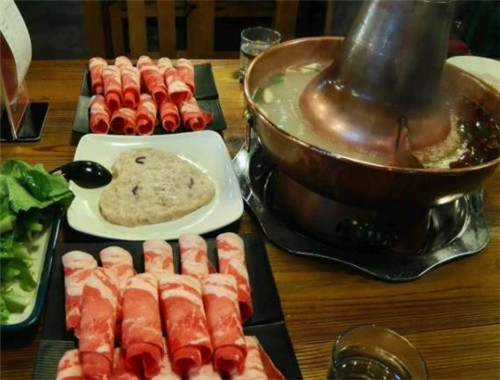 圍爐夜話火鍋加盟