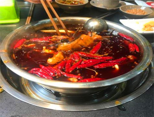 真霸道魚火鍋加盟
