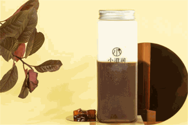 小滋潤奶茶加盟