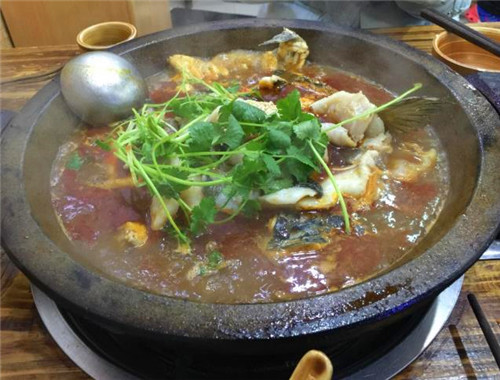 石鍋魚火鍋加盟