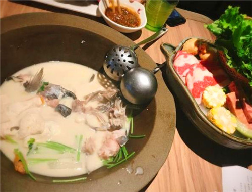 石鍋魚火鍋加盟