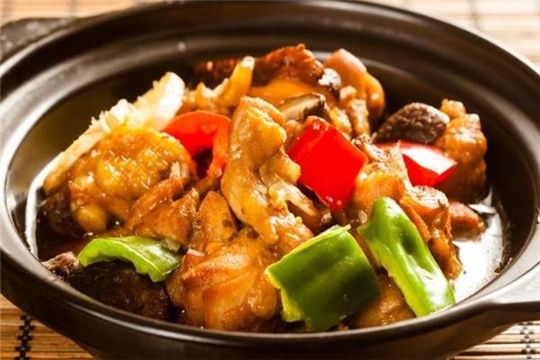 霸王留雞黃燜雞米飯加盟