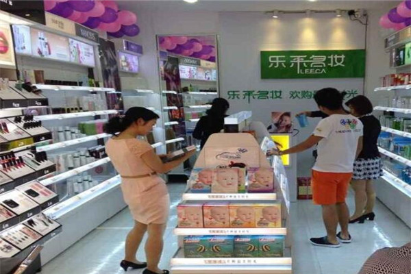 樂采名妝加盟