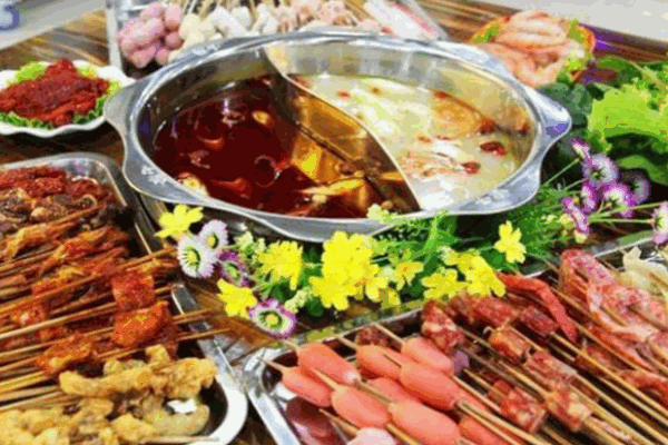 平昌串串火鍋加盟