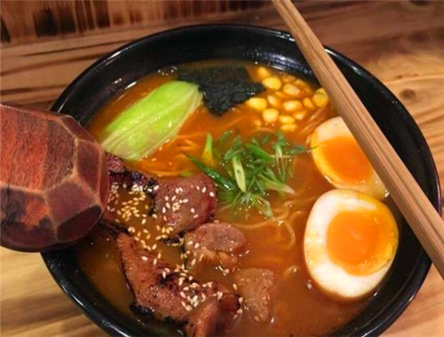 中華拉面館加盟