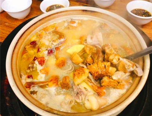 長(zhǎng)記豬肚雞加盟