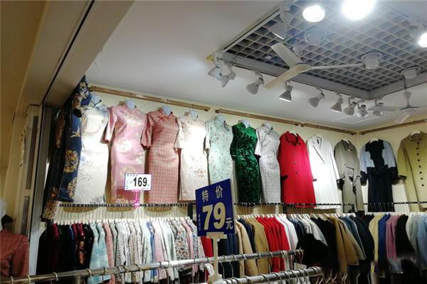 三人家服飾加盟