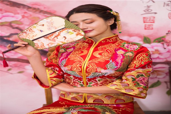 巴黎婚紗攝影加盟