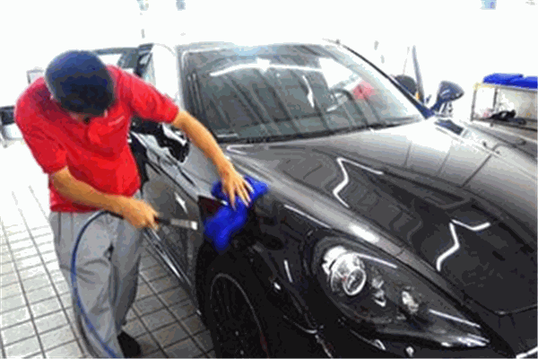 華達(dá)隆汽車美容