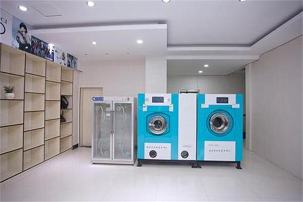 丘比特干洗店加盟