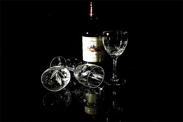 世紀(jì)長城酒加盟