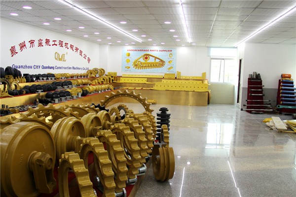 泉航工程機(jī)械加盟