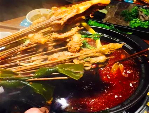 椒爺串串香加盟
